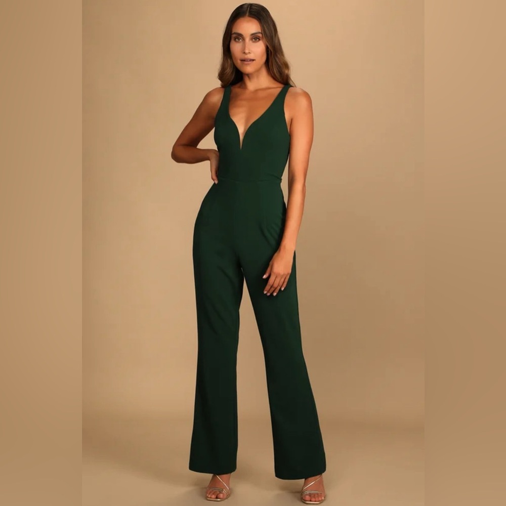 Lulu’s Dark Green V-Neck Jumpsuit
